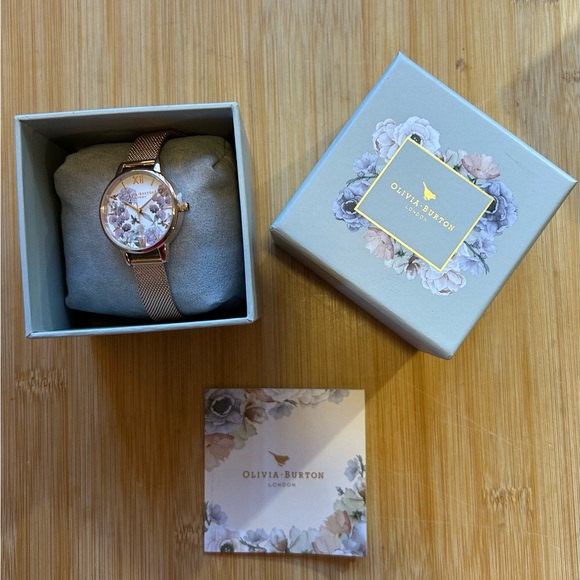 Olivia Burton Enchanted Garden Watch With 30mm White Floral Face & MeshBracelet - Picture 11 of 12